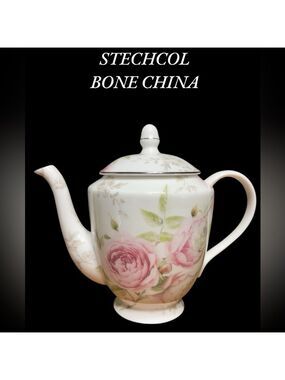 Stechcol-Gracie fine bone china “Beau Rose” Teapot. Excellent preowned! Like new